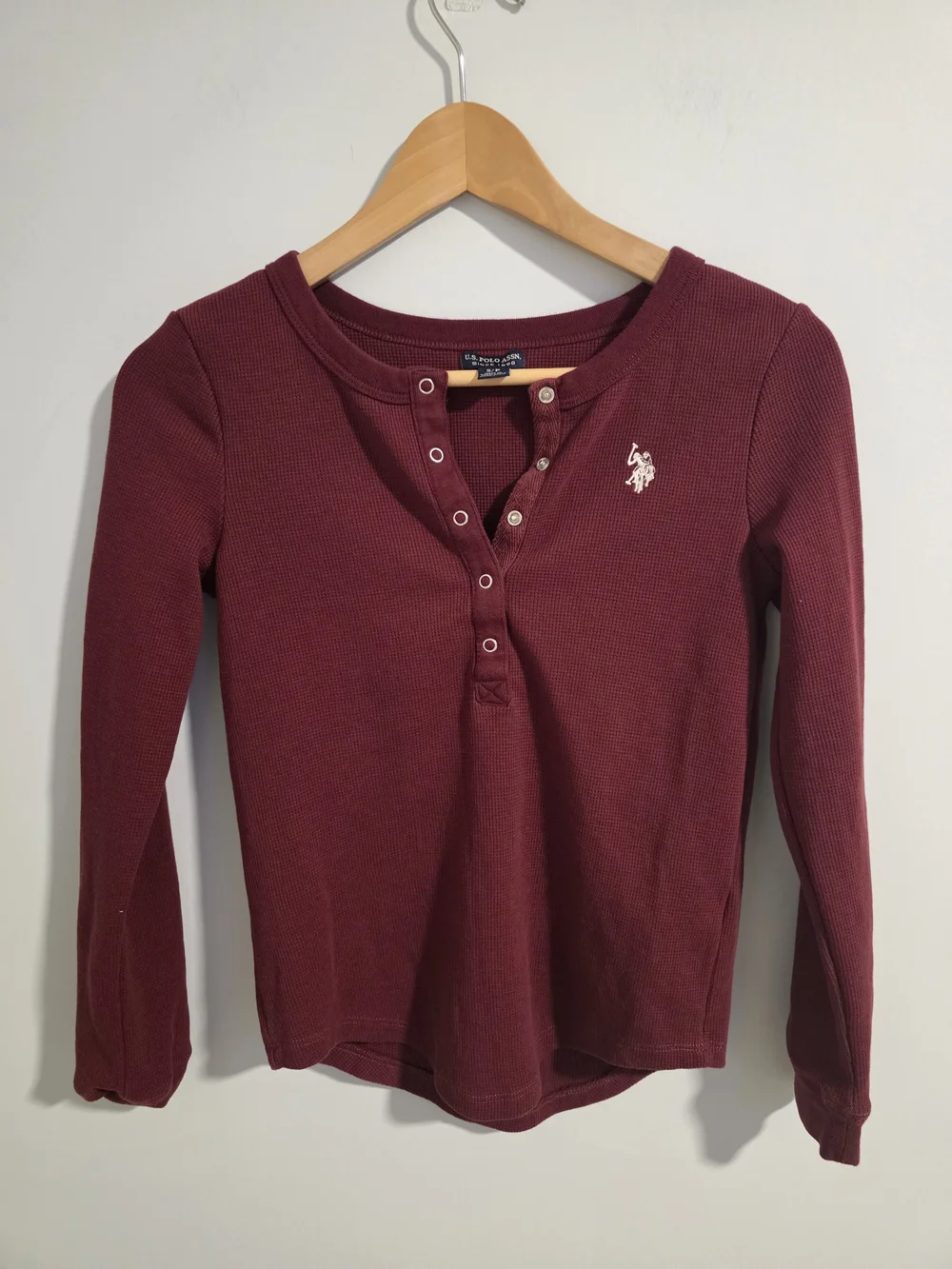 U.S. Polo Assn. Burgundy Waffle Knit Henley Top Size Small - Picture 2 of 10
